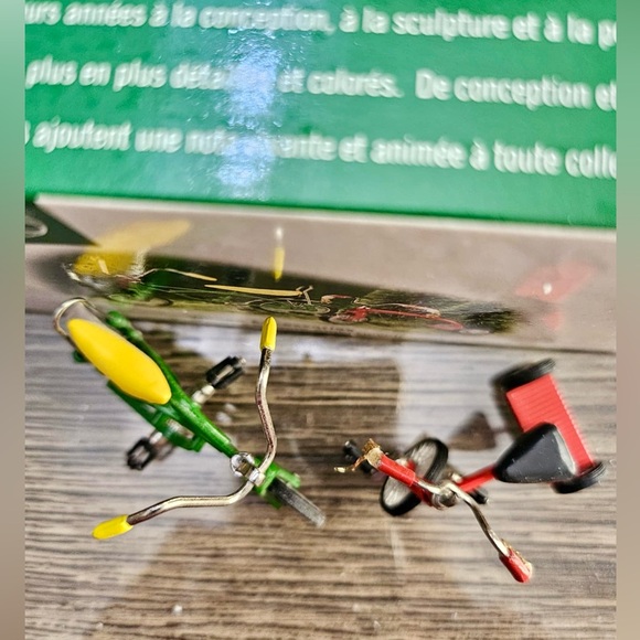 Department 56 Village Bicycle And Tricycle - Picture 2 of 5